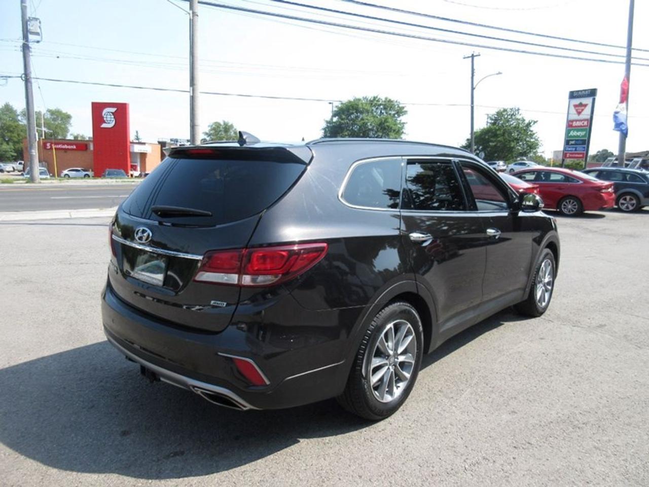 2019 Hyundai Santa Fe XL Photo