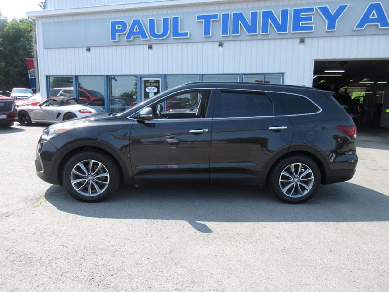 2019 Hyundai Santa Fe XL Photo