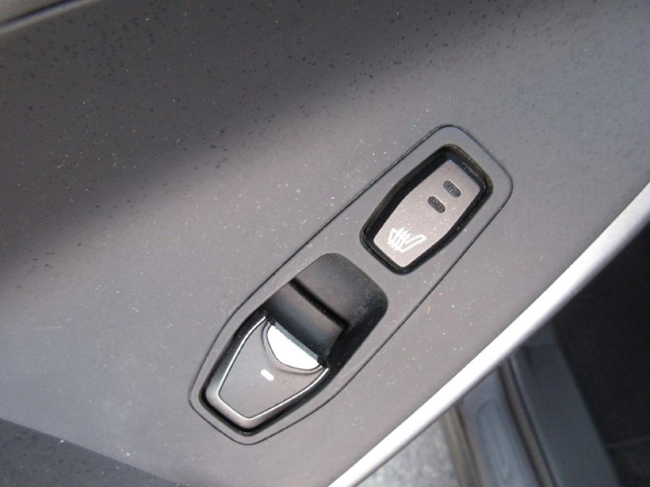 2019 Hyundai Santa Fe XL Photo