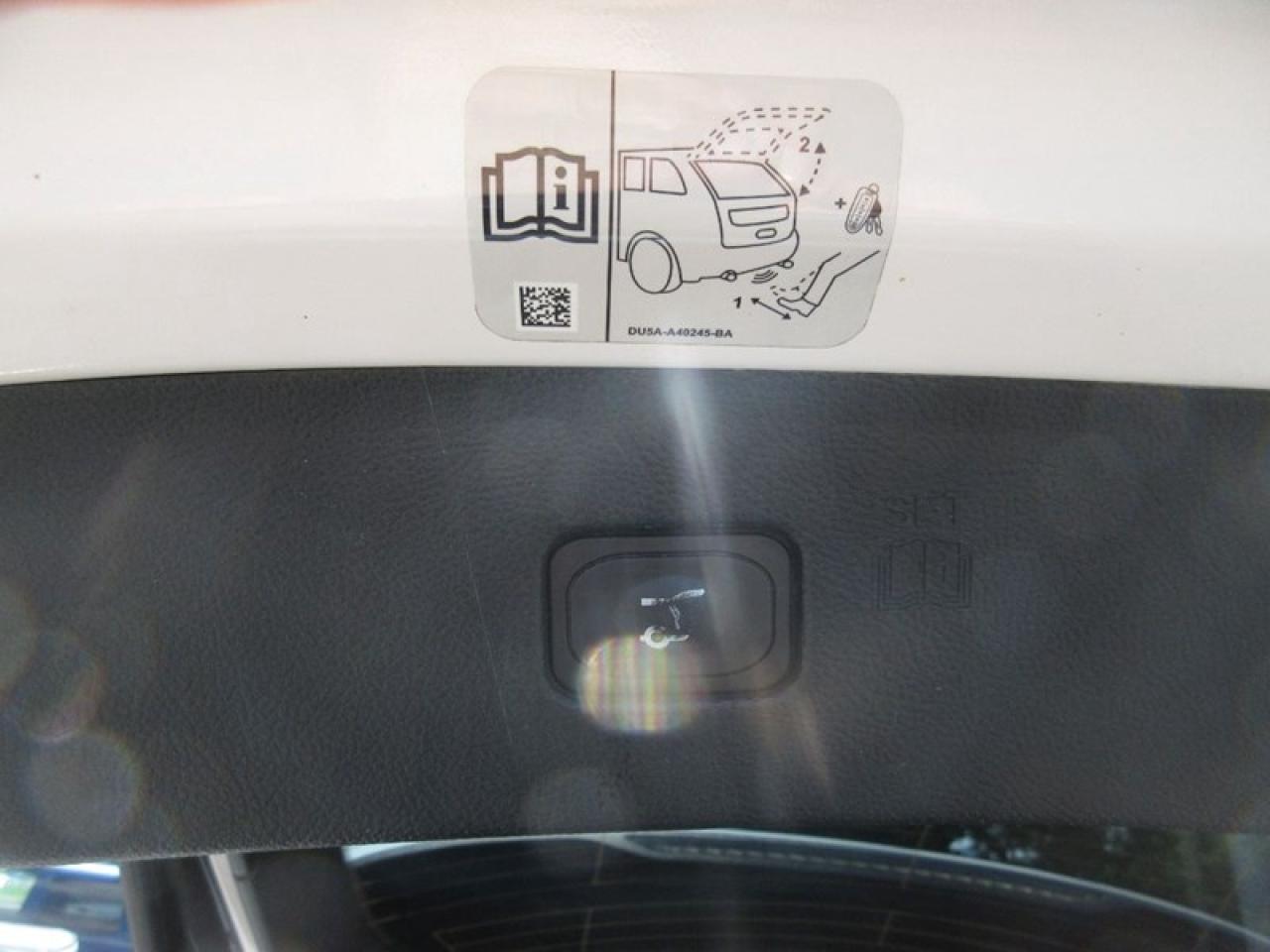 2019 Ford Edge Titanium Photo