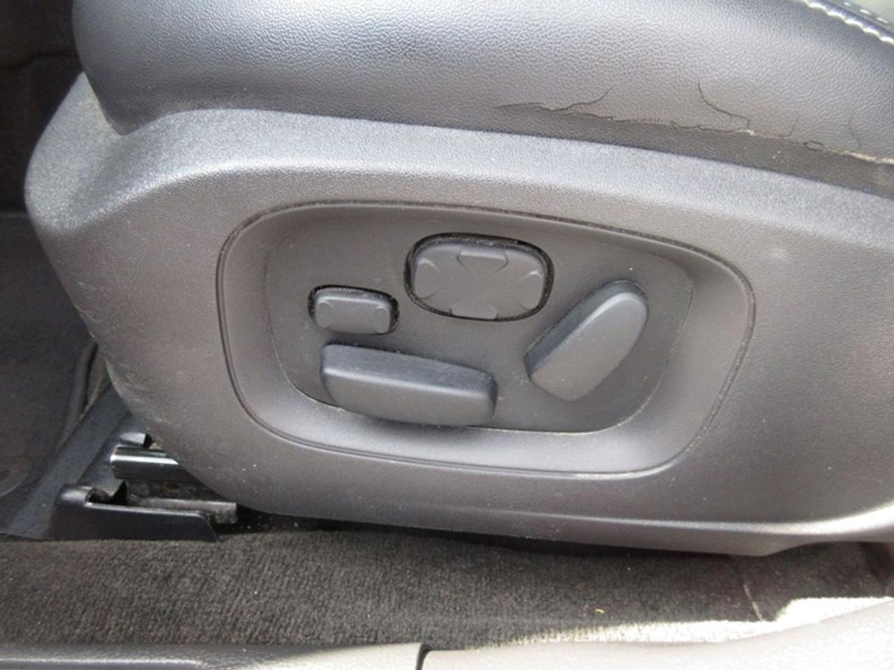 2012 Ford Taurus SEL Photo