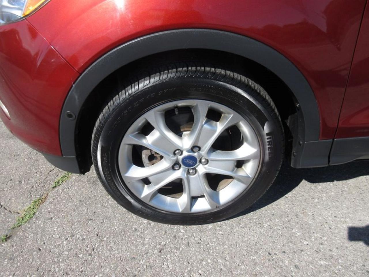 2016 Ford Escape Titanium Photo