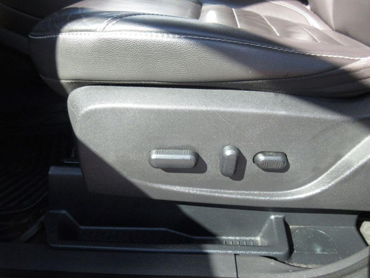 2016 Ford Escape Titanium Photo