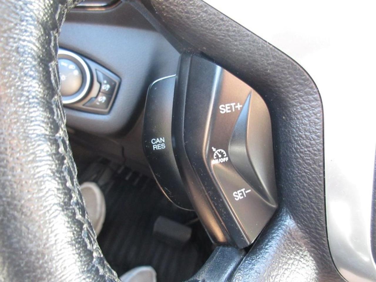 2016 Ford Escape Titanium Photo