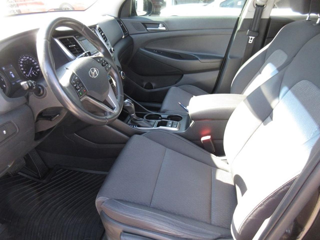 2017 Hyundai Tucson SE Photo