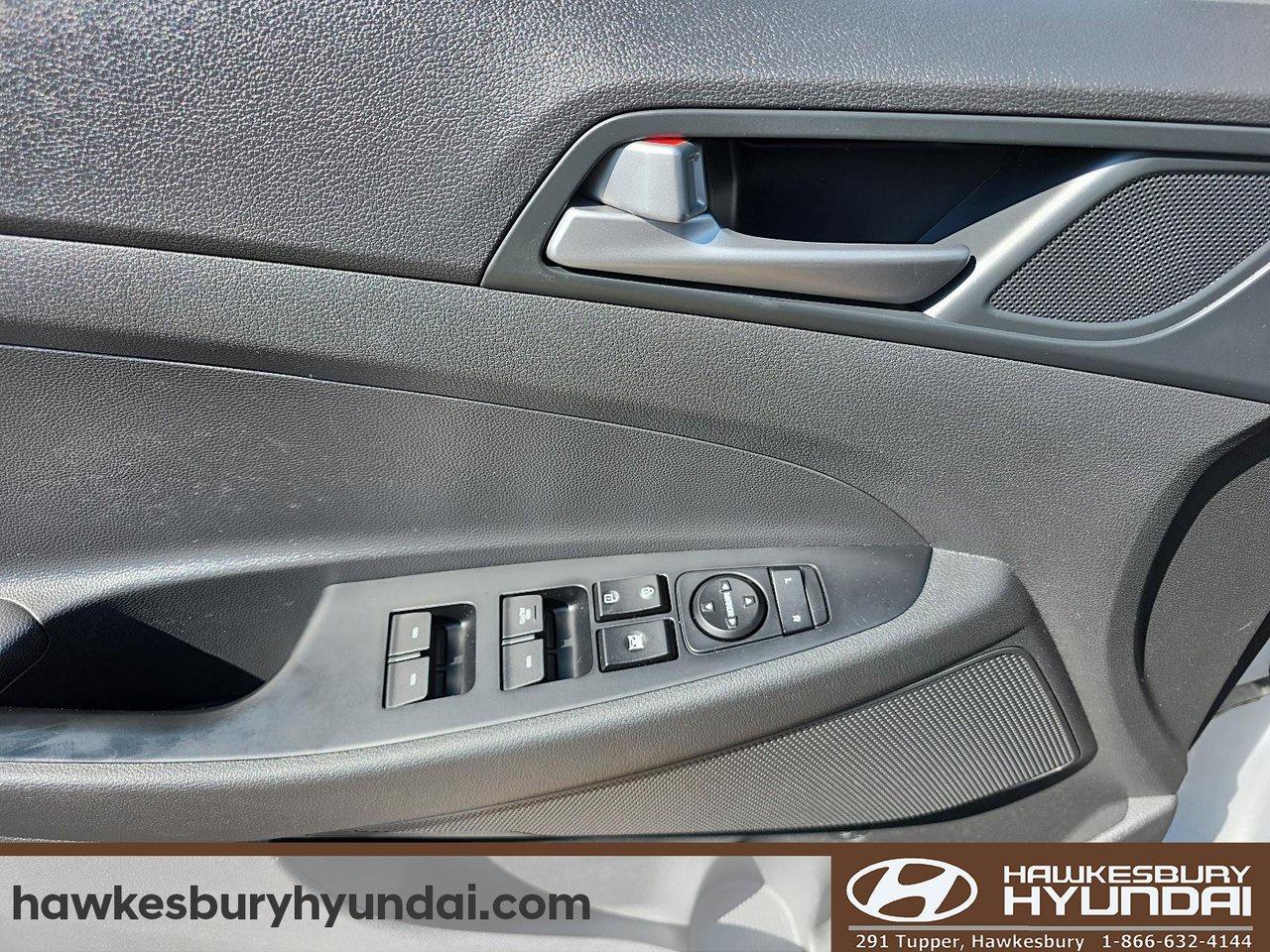 2018 Hyundai Tucson SE Photo