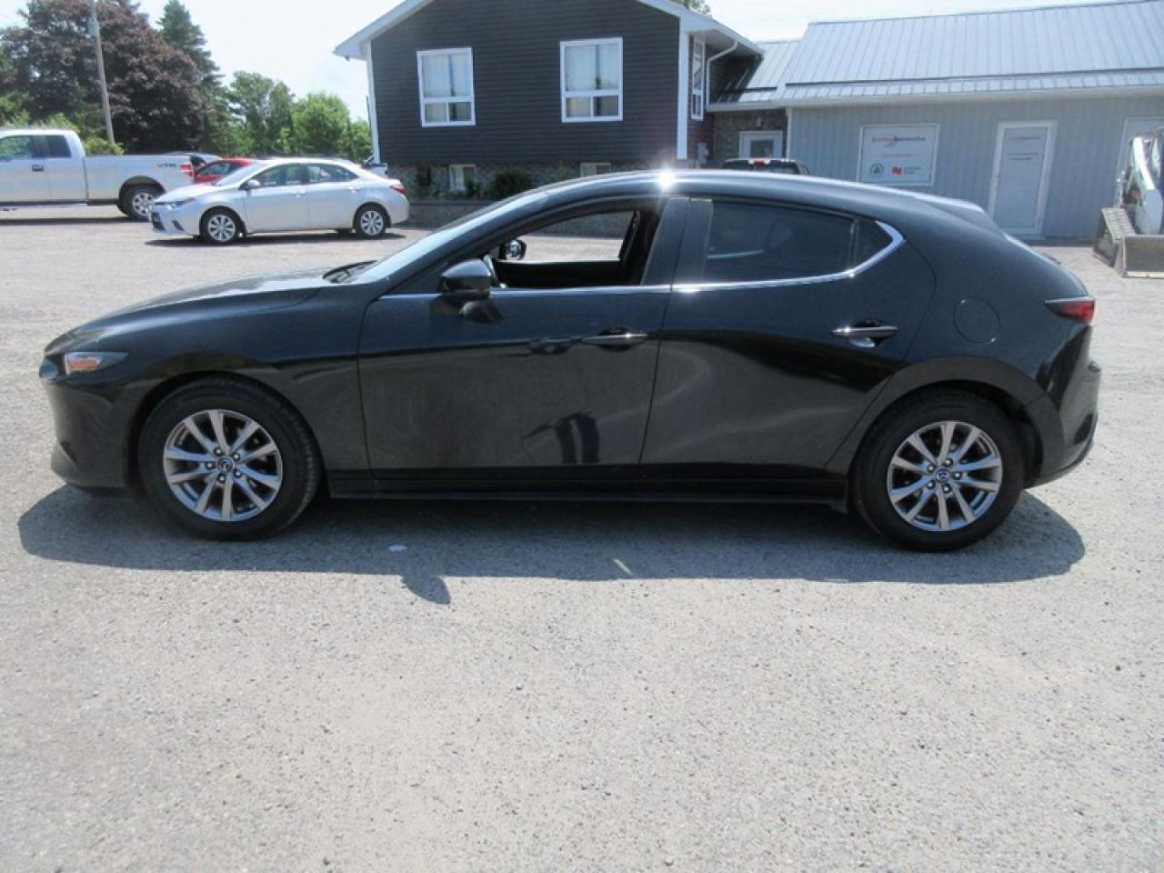 2019 Mazda MAZDA3 GS SPORT Photo