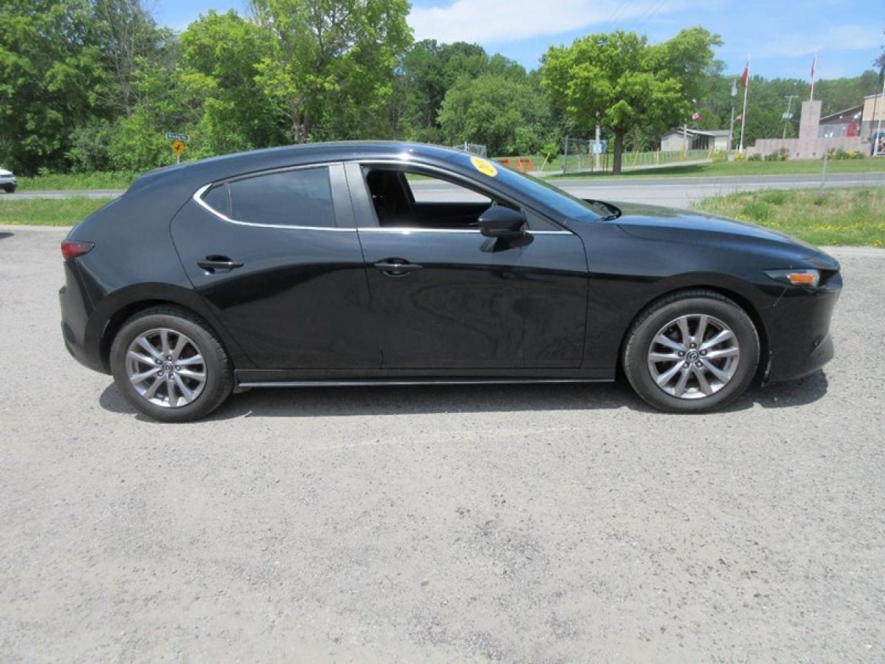 2019 Mazda MAZDA3 GS SPORT Photo