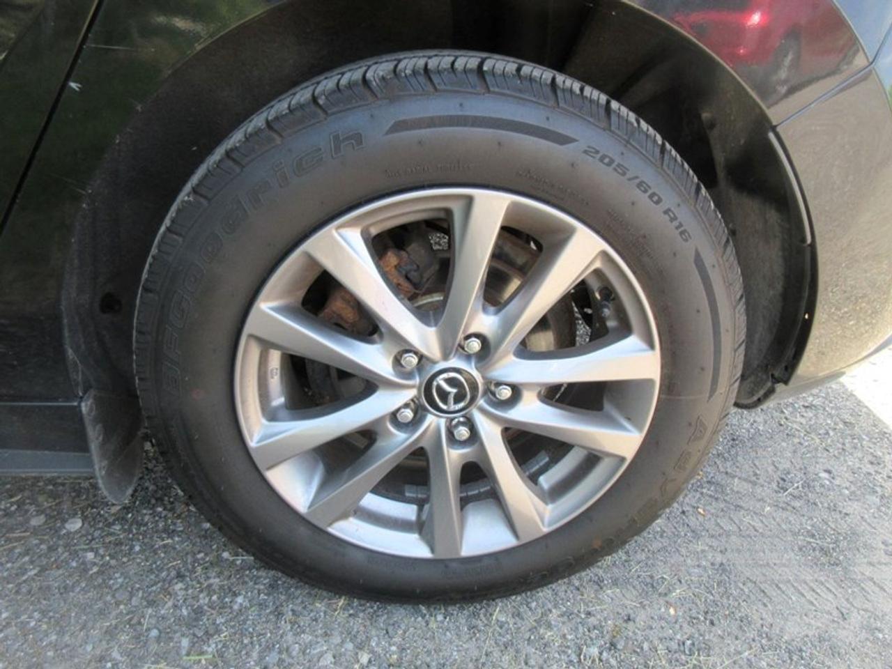 2019 Mazda MAZDA3 GS SPORT Photo