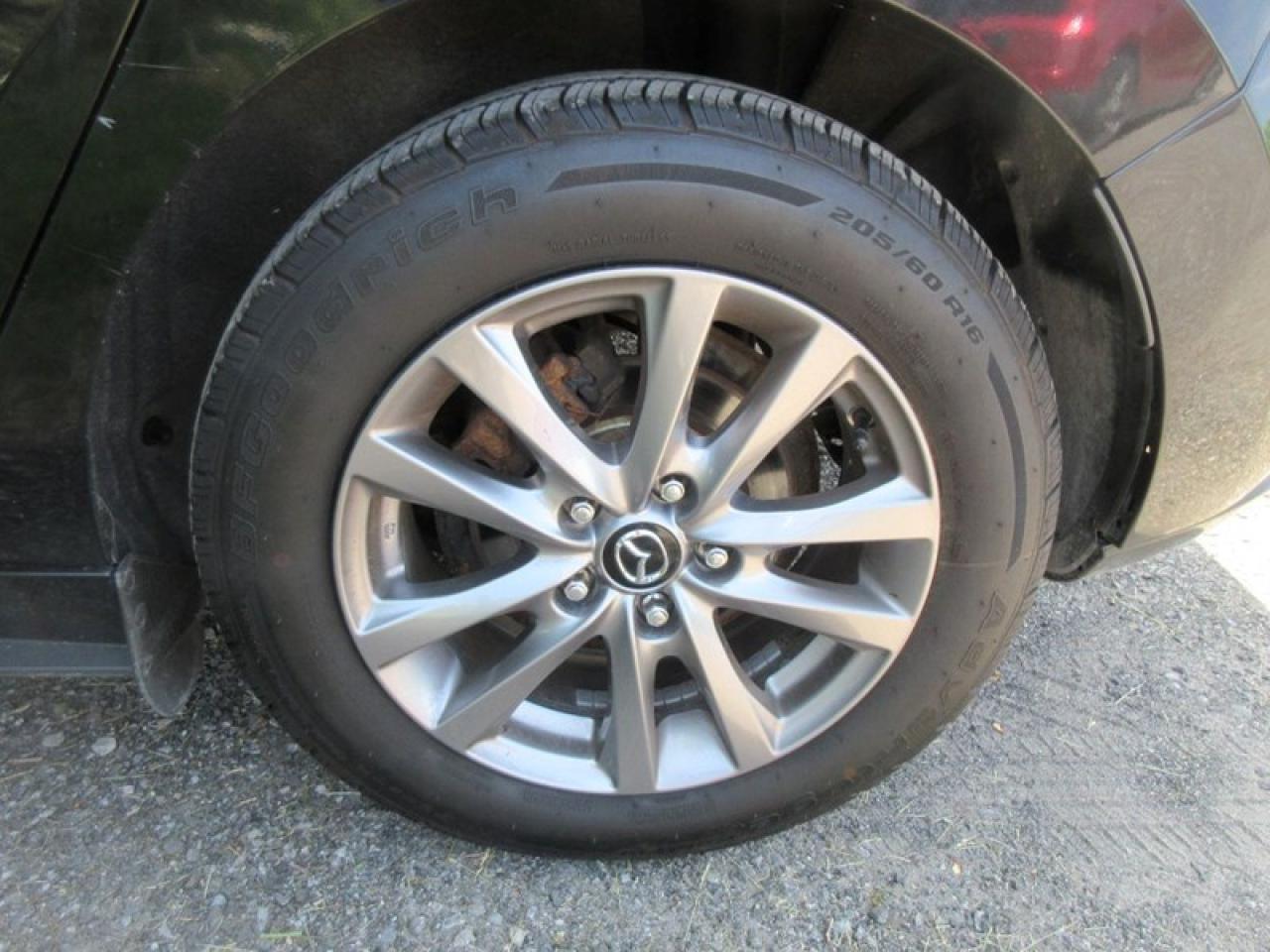 2019 Mazda MAZDA3 GS SPORT Photo