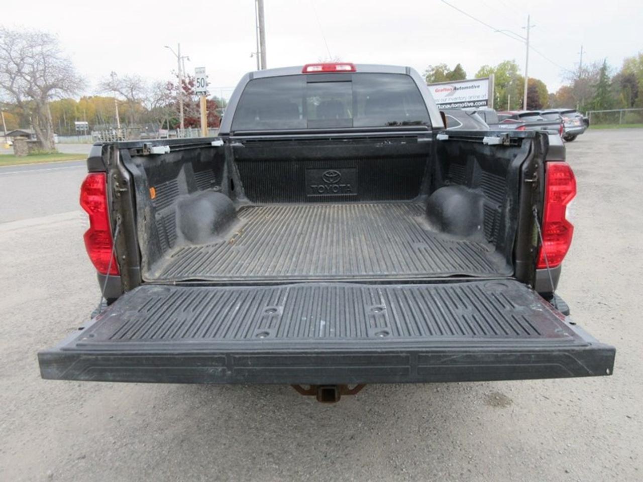 2015 Toyota Tundra SR5 5.7L V8 Photo