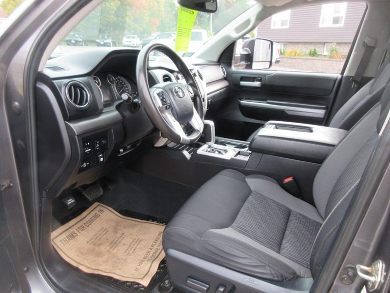 2015 Toyota Tundra SR5 5.7L V8 Photo