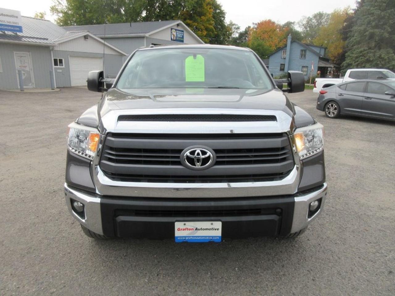 2015 Toyota Tundra SR5 5.7L V8 Photo