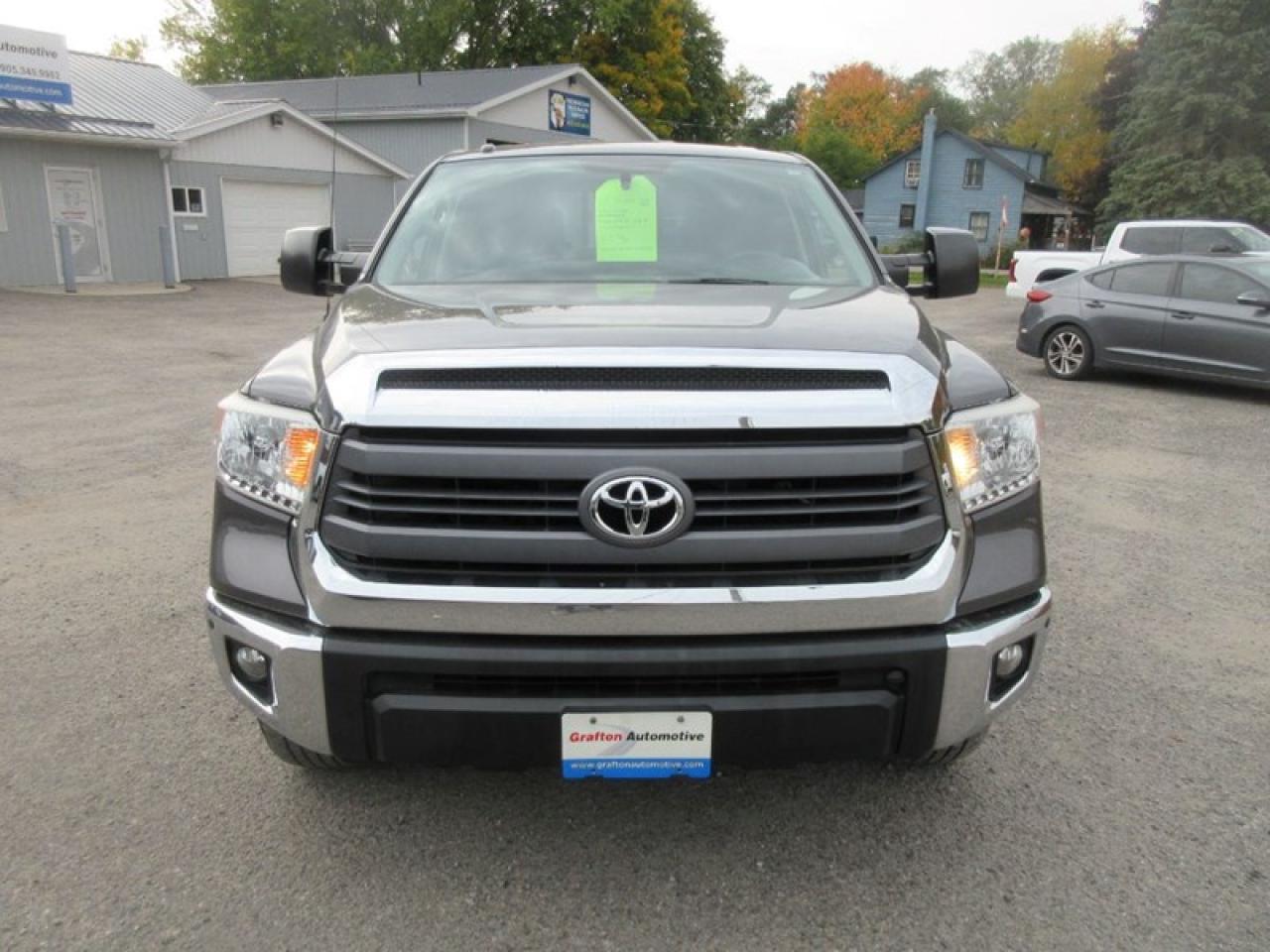 2015 Toyota Tundra SR5 5.7L V8 Photo