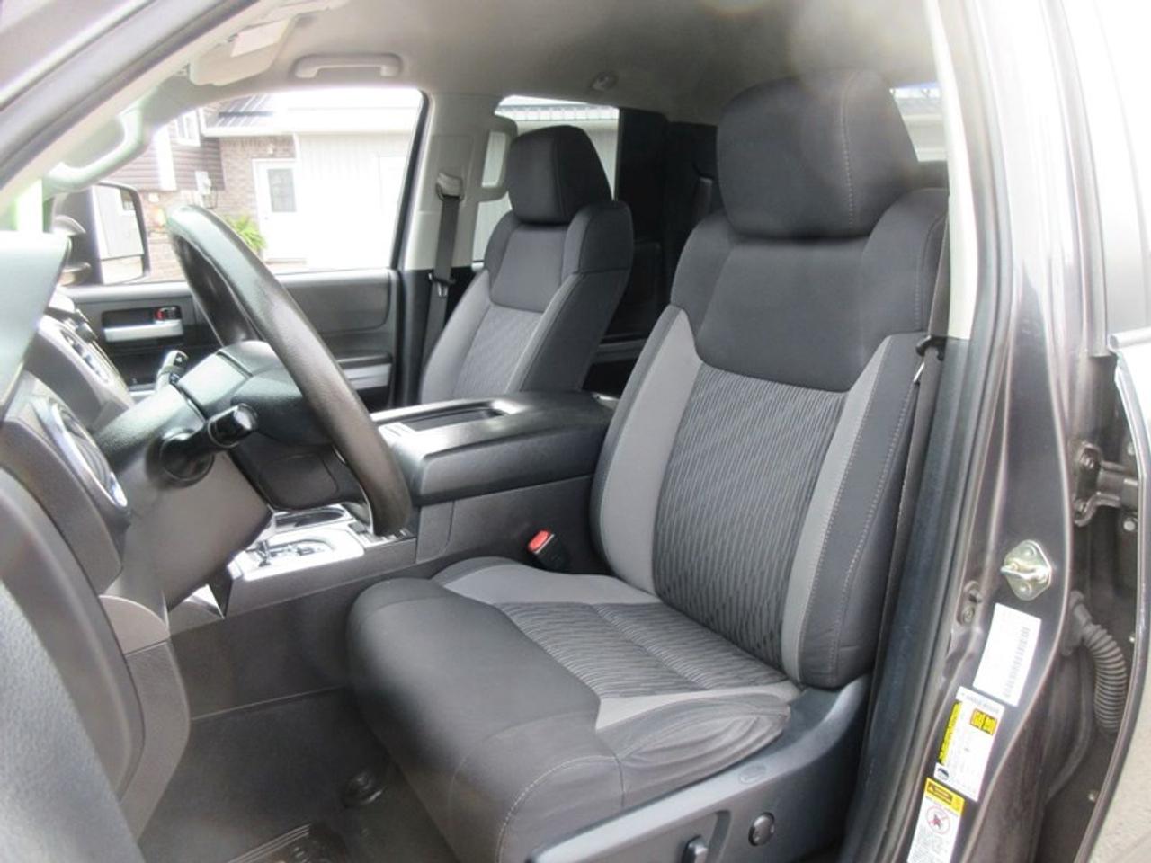 2015 Toyota Tundra SR5 5.7L V8 Photo