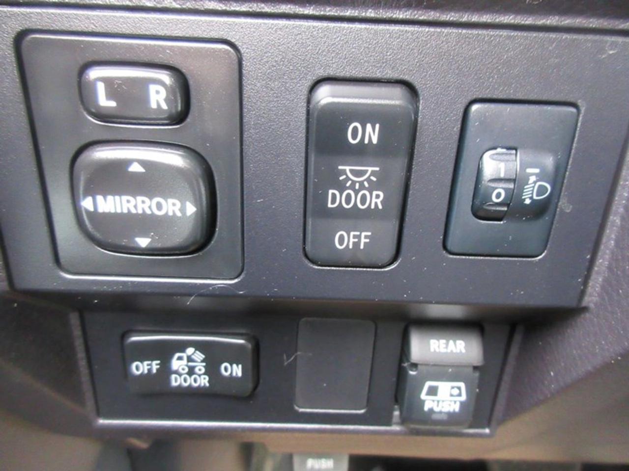 2015 Toyota Tundra SR5 5.7L V8 Photo