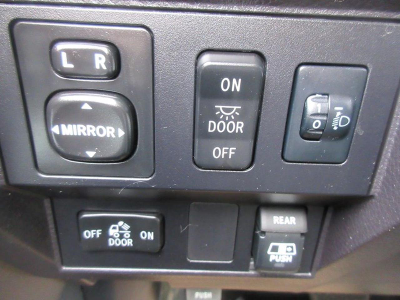 2015 Toyota Tundra SR5 5.7L V8 Photo