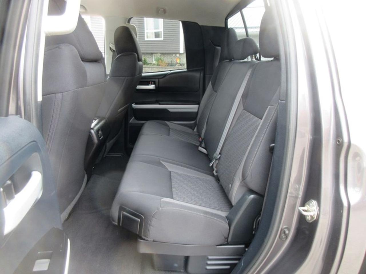 2015 Toyota Tundra SR5 5.7L V8 Photo