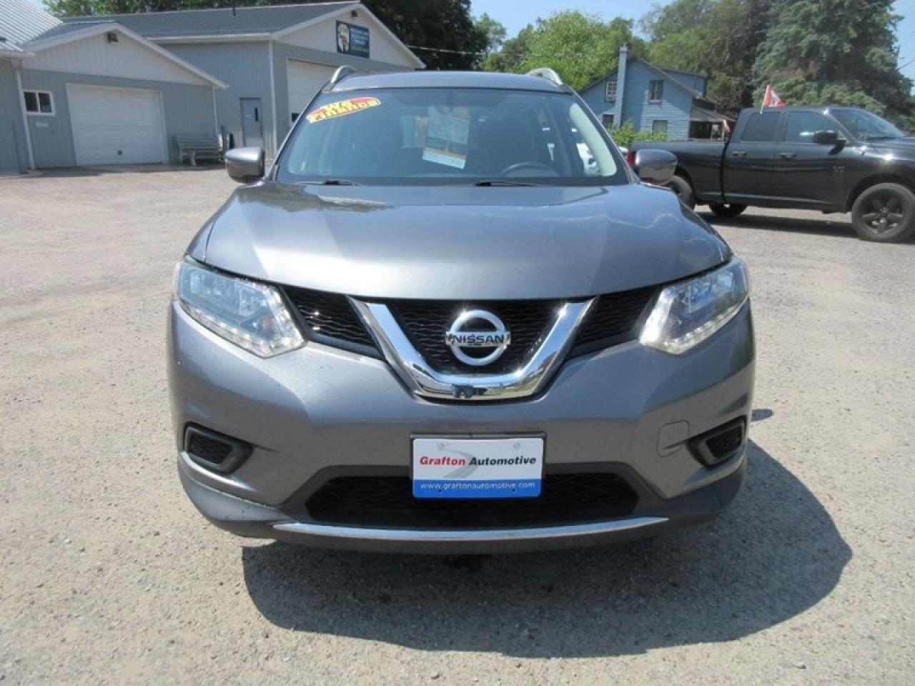 2016 Nissan Rogue S Photo