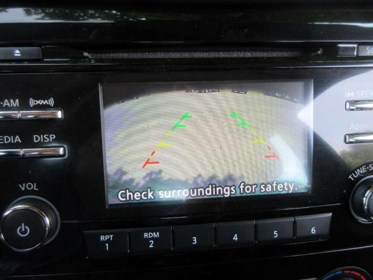 2016 Nissan Rogue S Photo