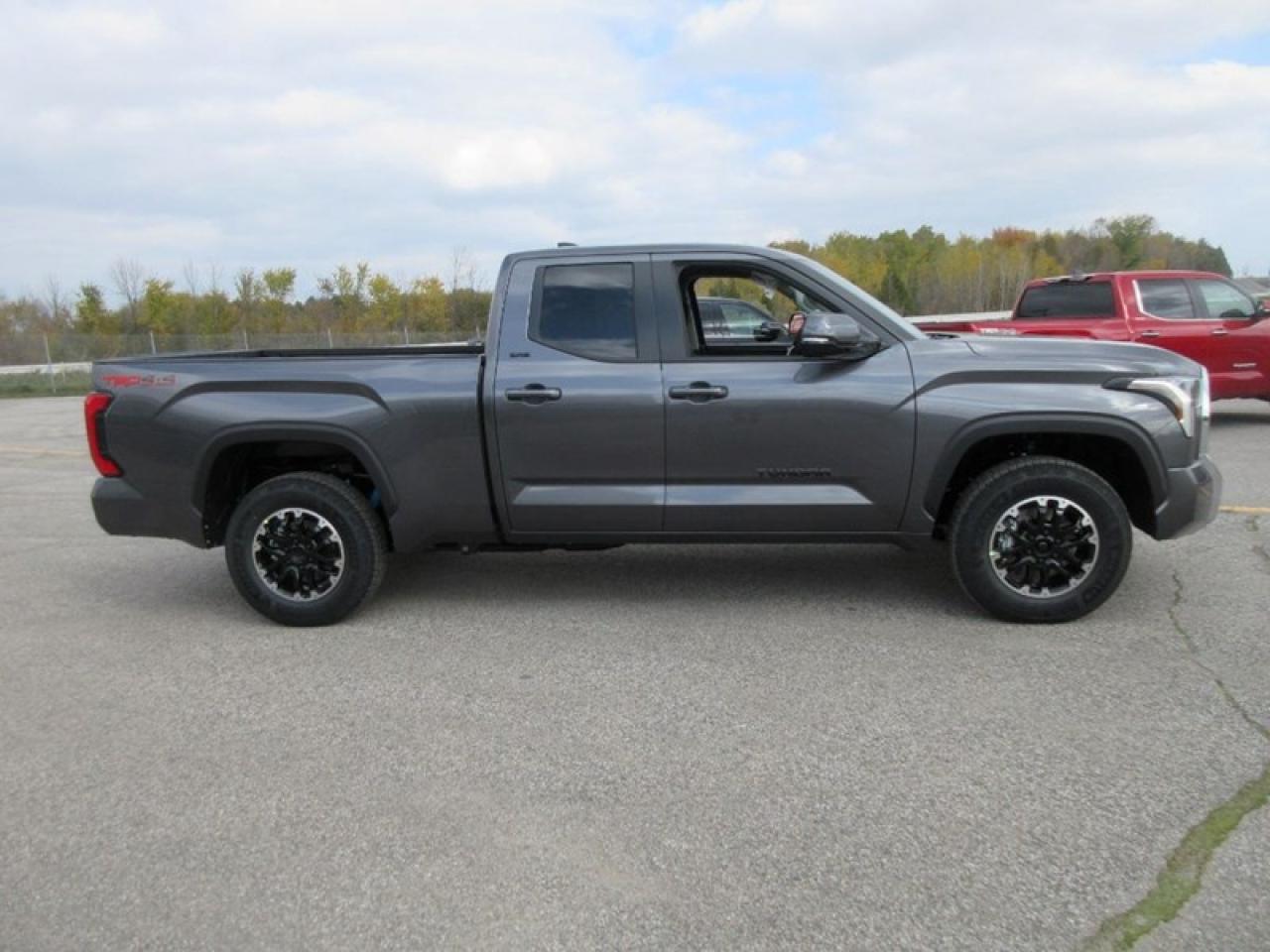 2024 Toyota Tundra SR5 Double Cab Photo