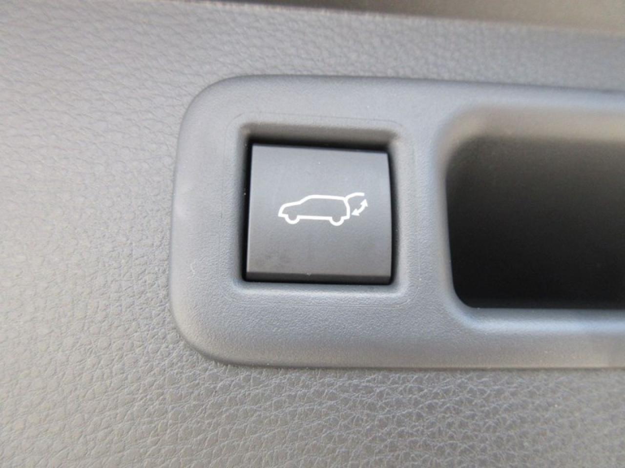 2023 Toyota Highlander XLE AWD Photo