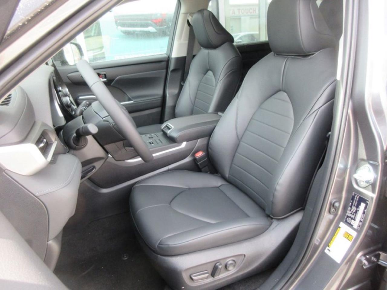 2023 Toyota Highlander XLE AWD Photo