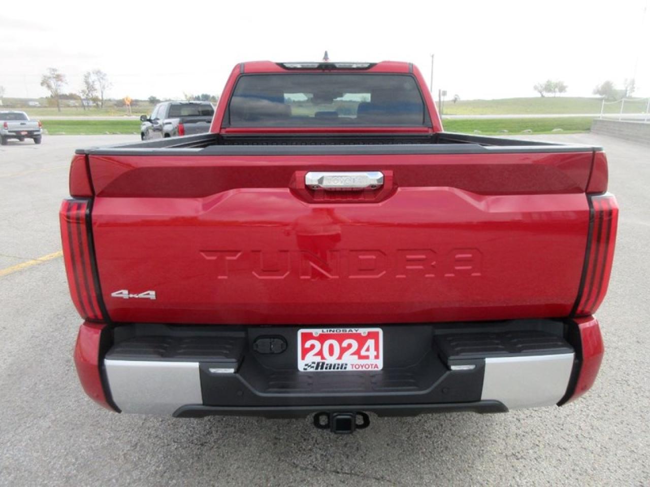 2024 Toyota Tundra Limited CREW MAX Photo