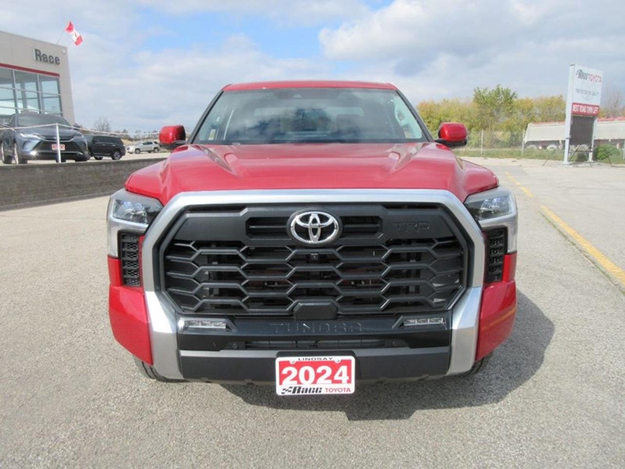 2024 Toyota Tundra Limited CREW MAX Photo