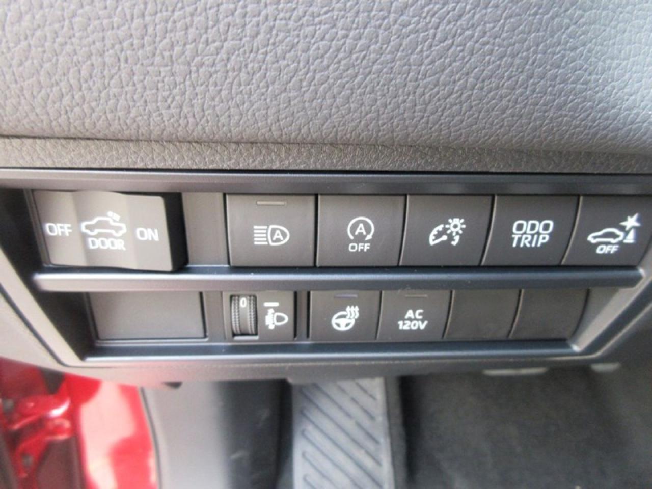 2024 Toyota Tundra Limited CREW MAX Photo