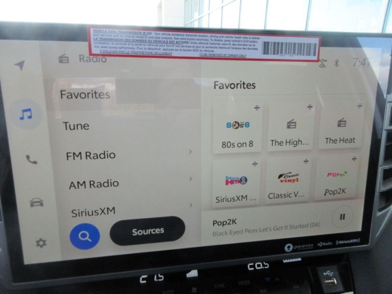 2024 Toyota Tundra Limited CREW MAX Photo
