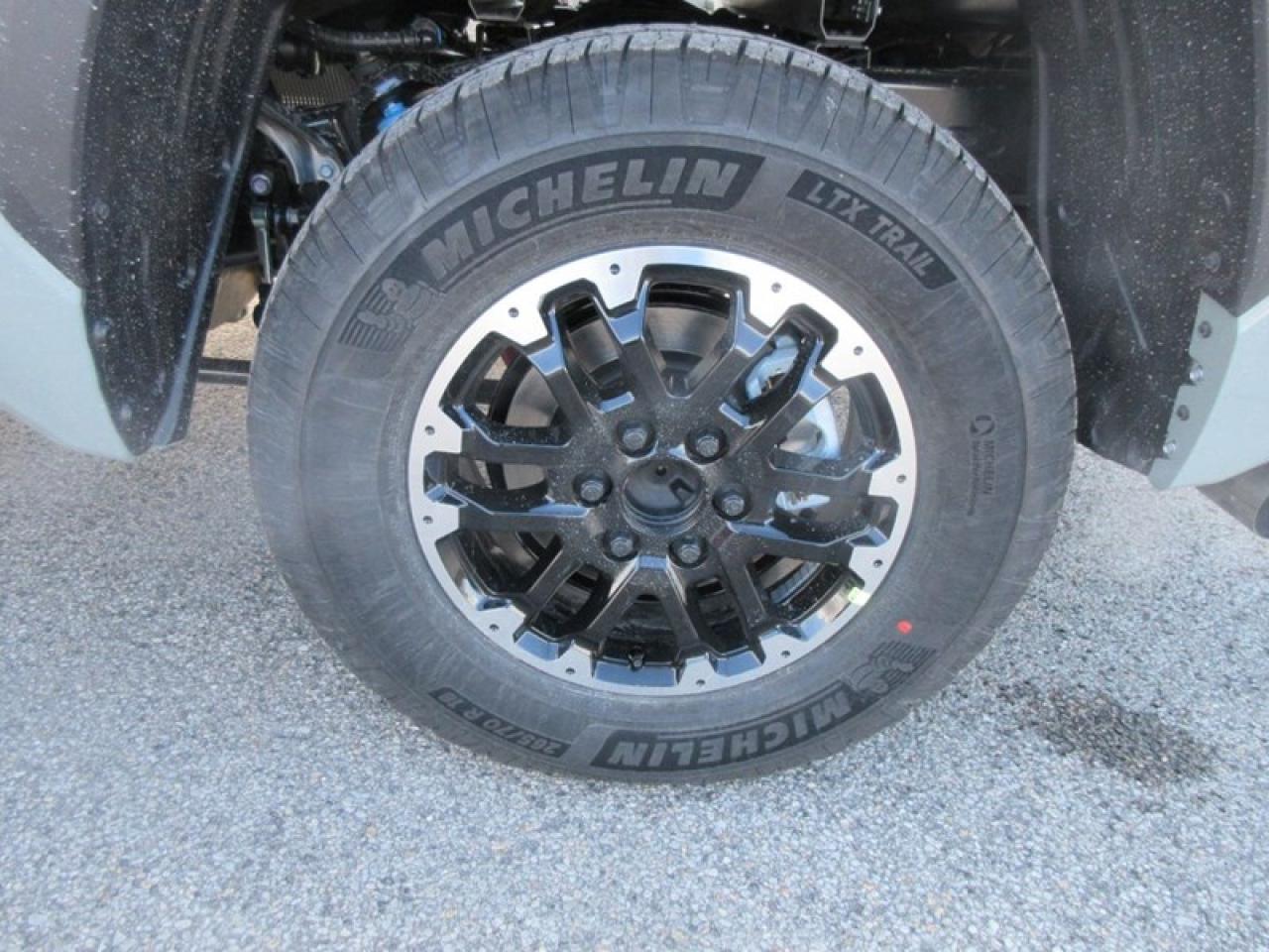 2024 Toyota Tundra Limited CREW MAX Photo