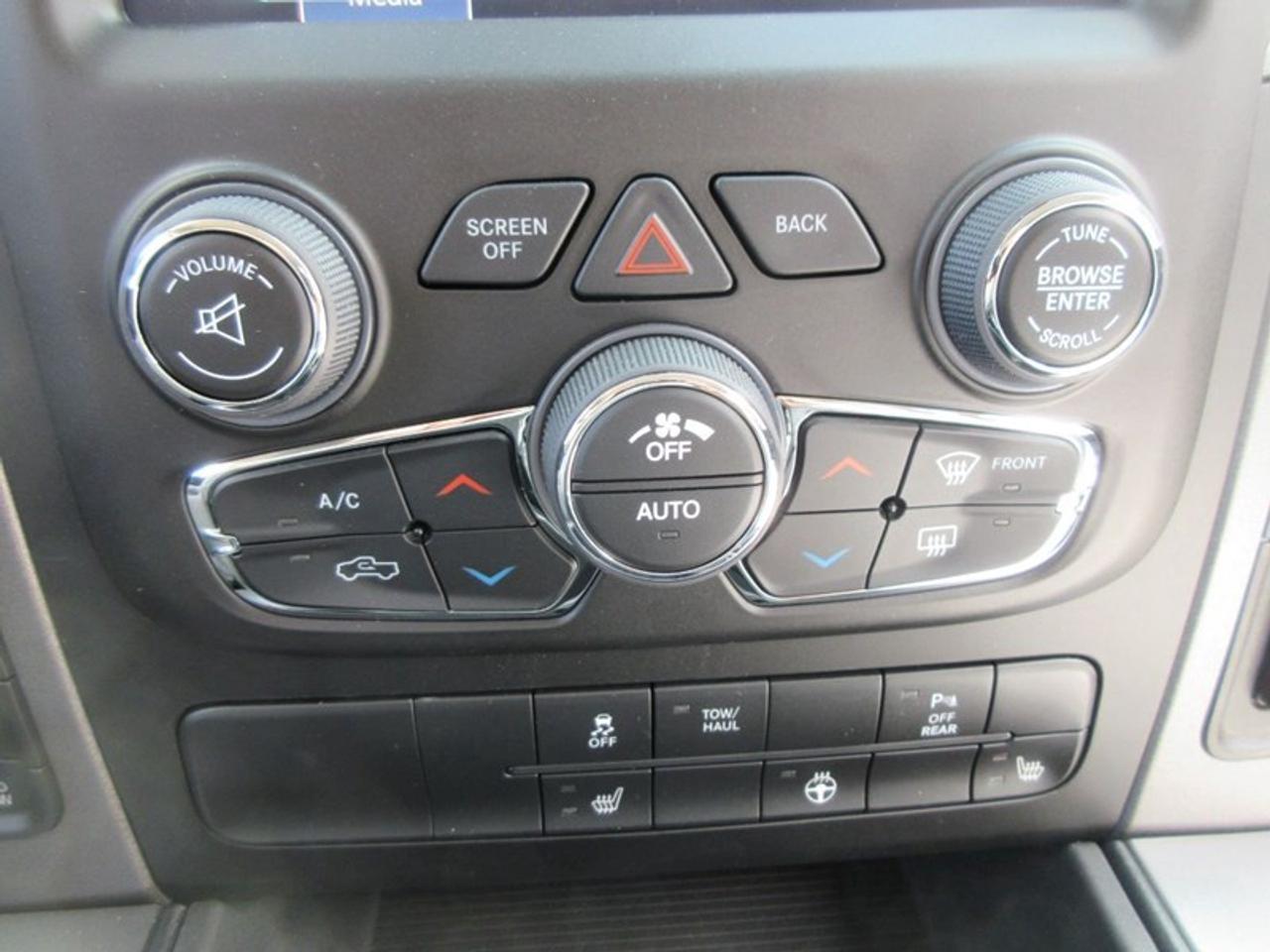2022 RAM 1500 Classic NIGHT EDITION CREW CAB Photo