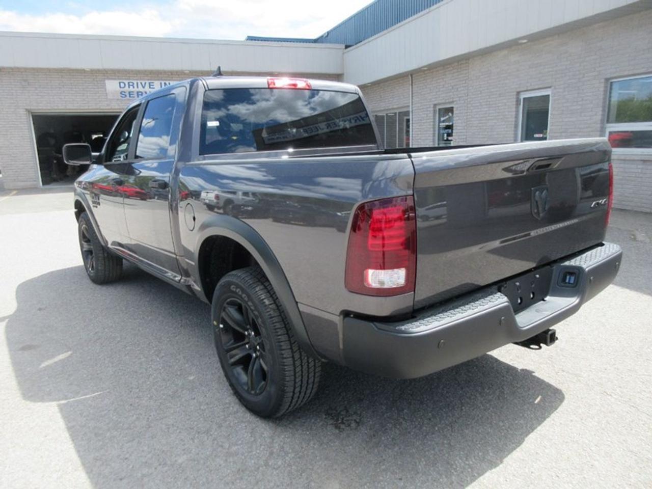 2022 RAM 1500 Classic Warlock Crew Cab Photo5