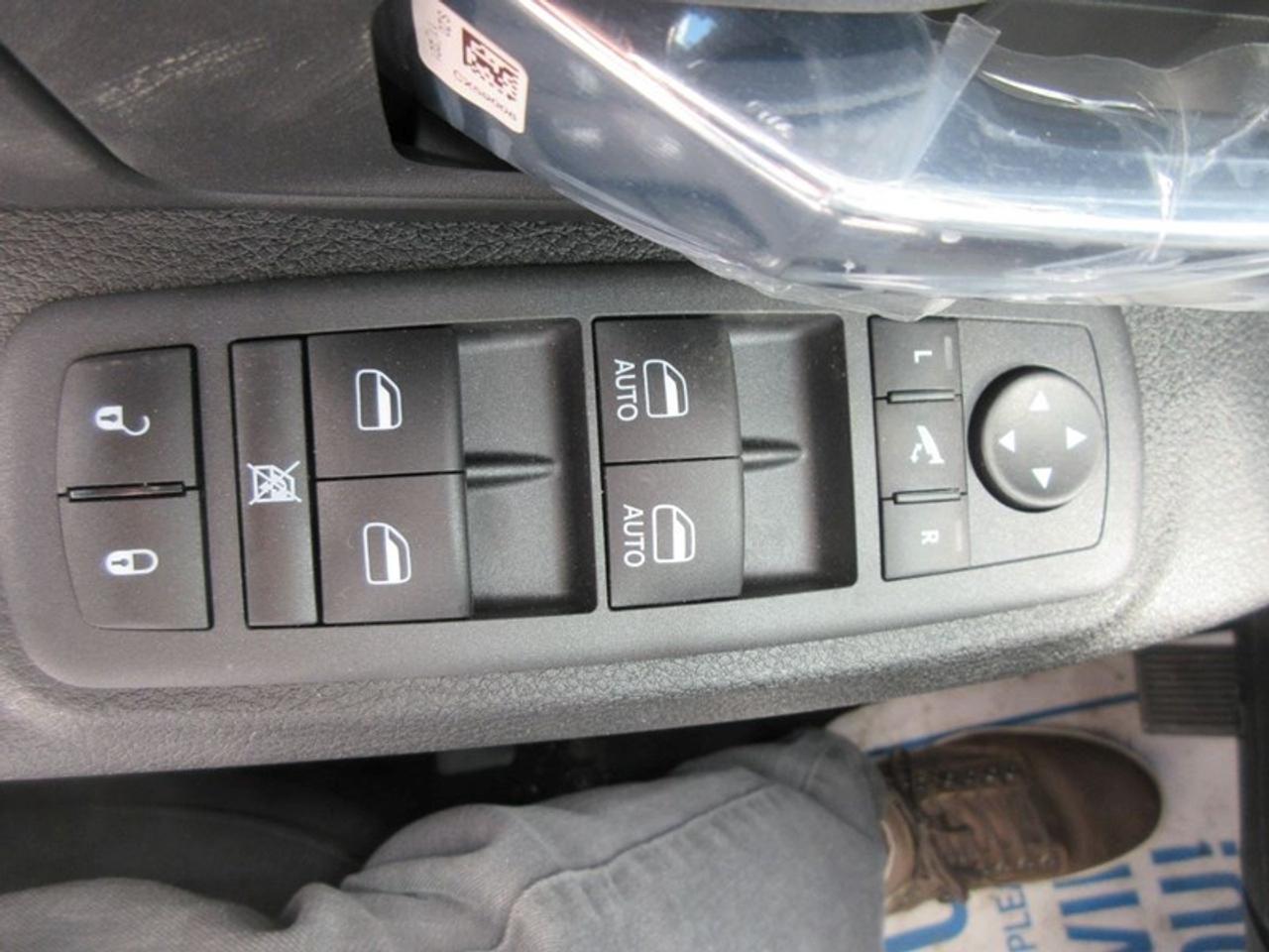 2022 RAM 1500 Classic Warlock Crew Cab Photo
