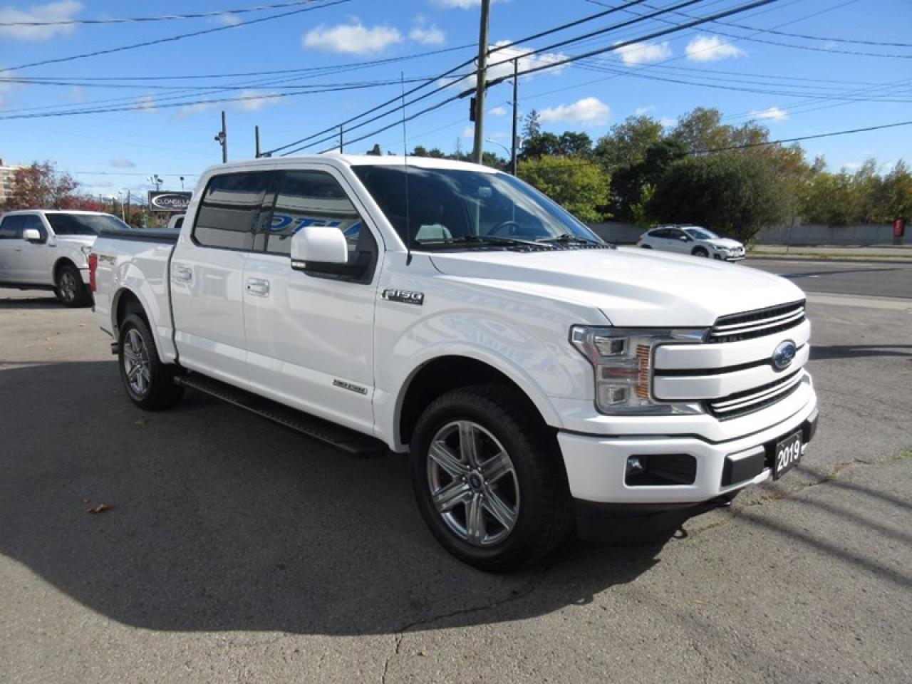 2019 Ford F-150 Lariat   5.5-ft.Bed Photo4
