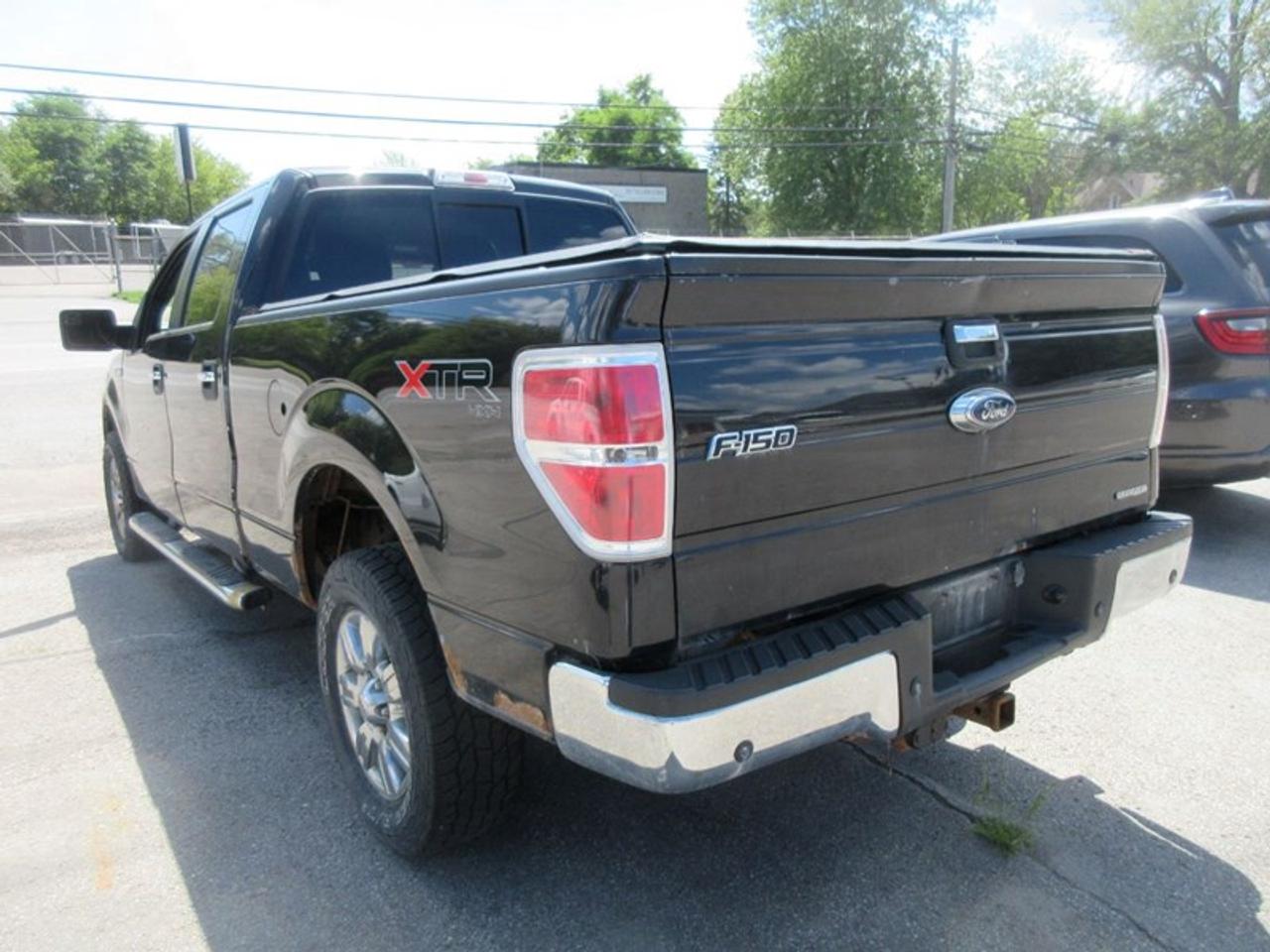 2011 Ford F-150 XLT XTR Photo3