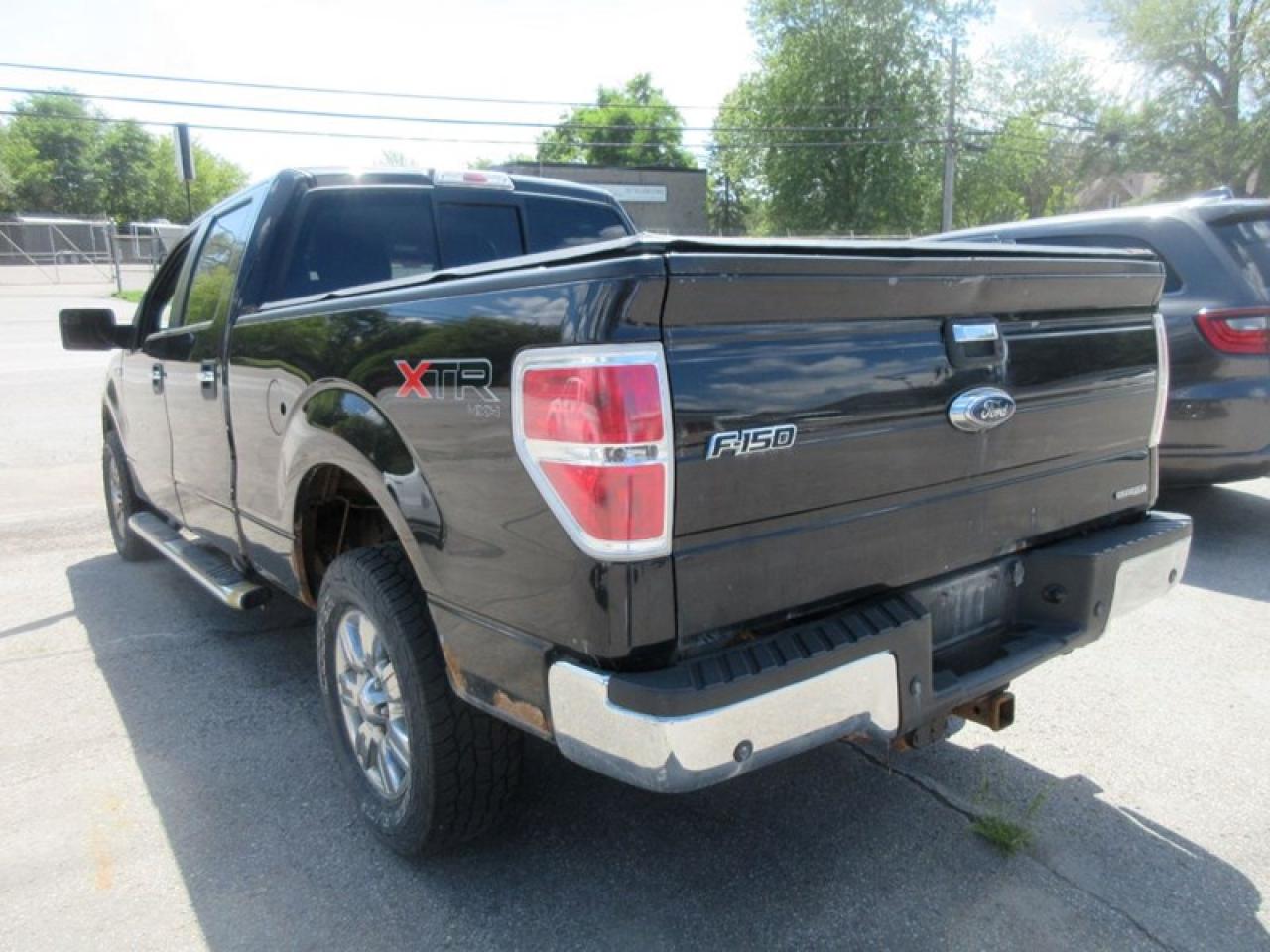 2011 Ford F-150 XLT XTR Photo