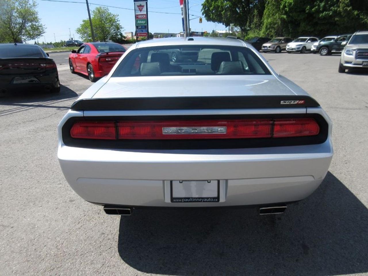 2010 Dodge Challenger SRT8 Photo