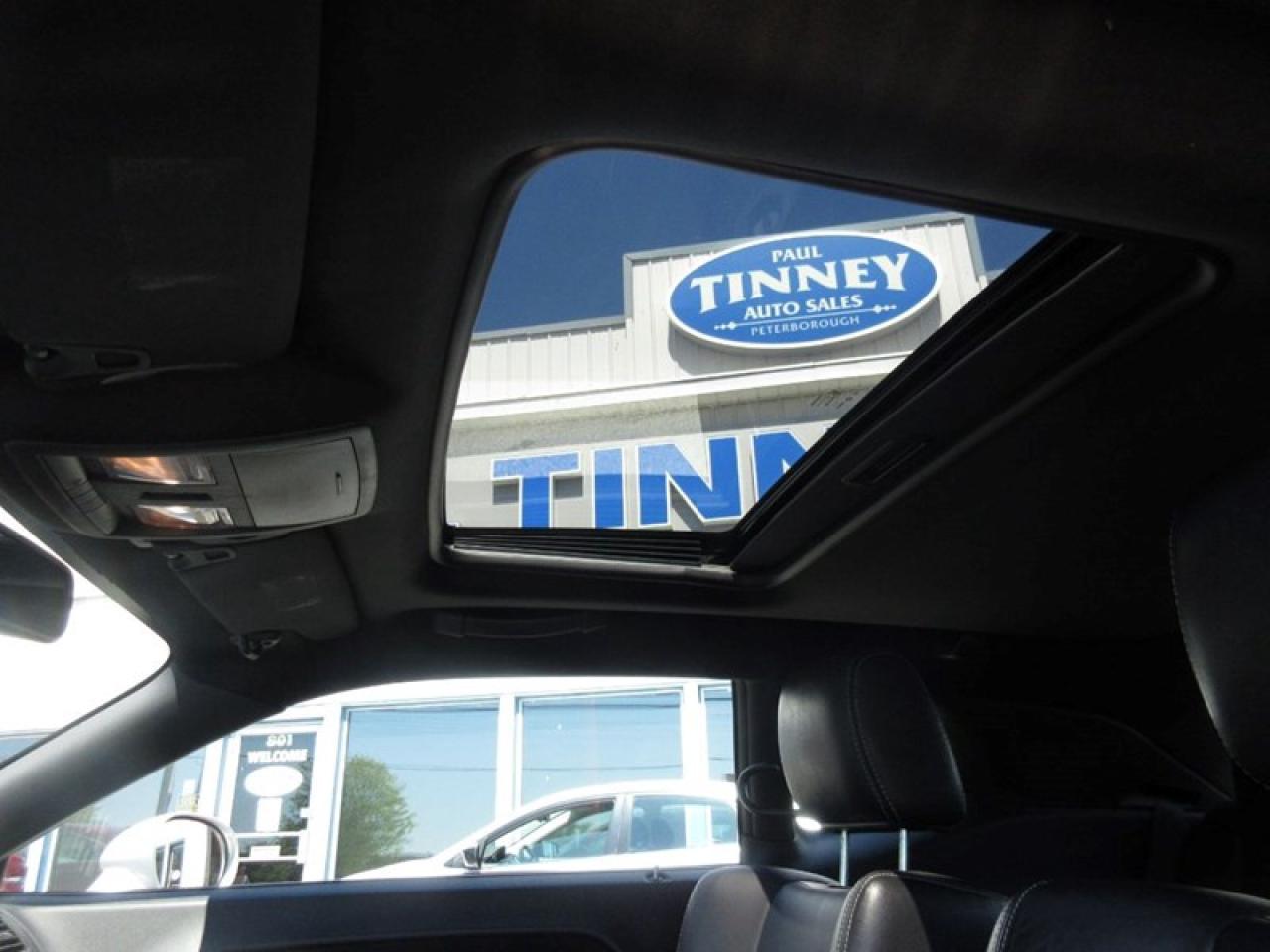 2010 Dodge Challenger SRT8 Photo