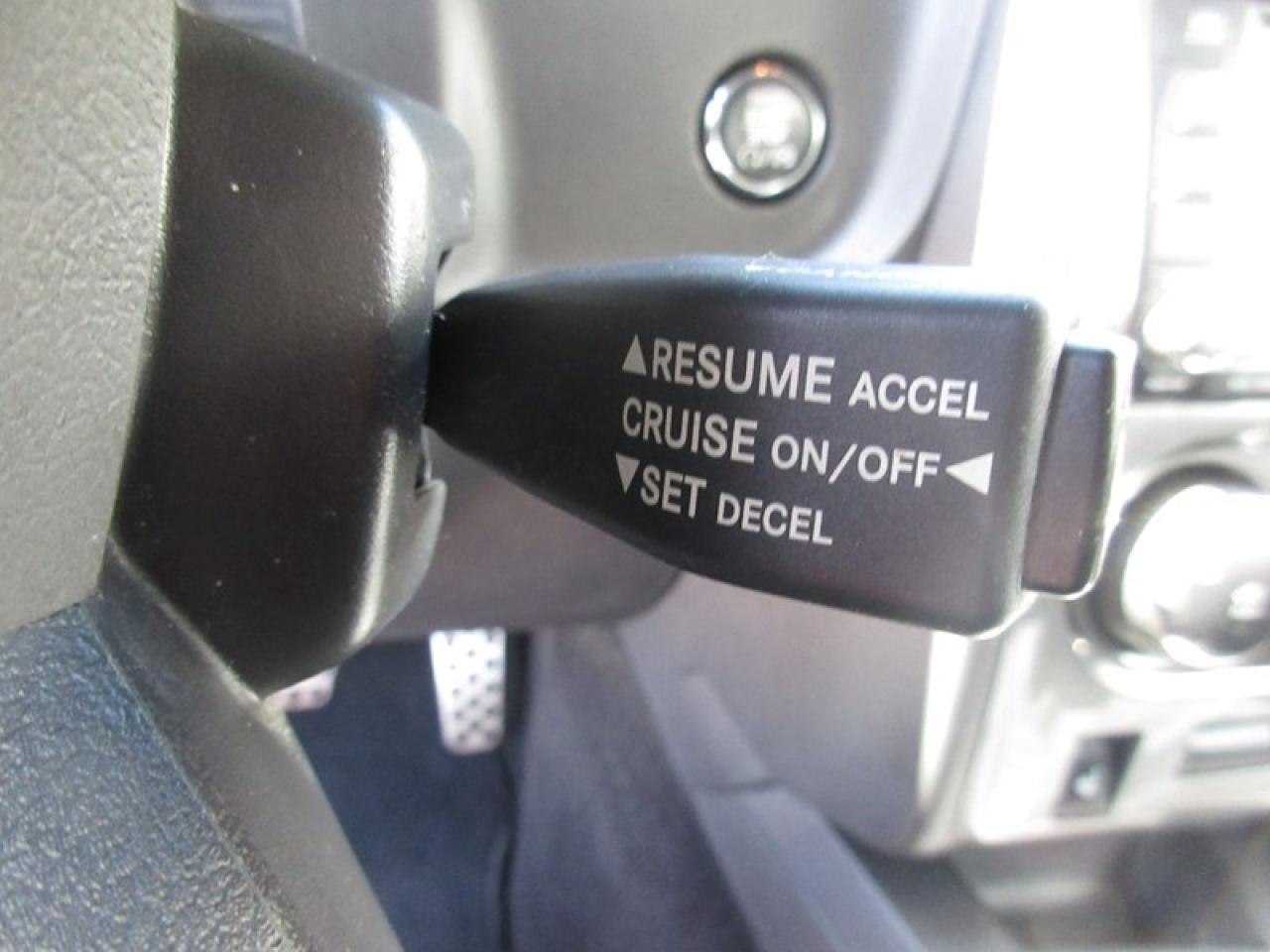 2010 Dodge Challenger SRT8 Photo