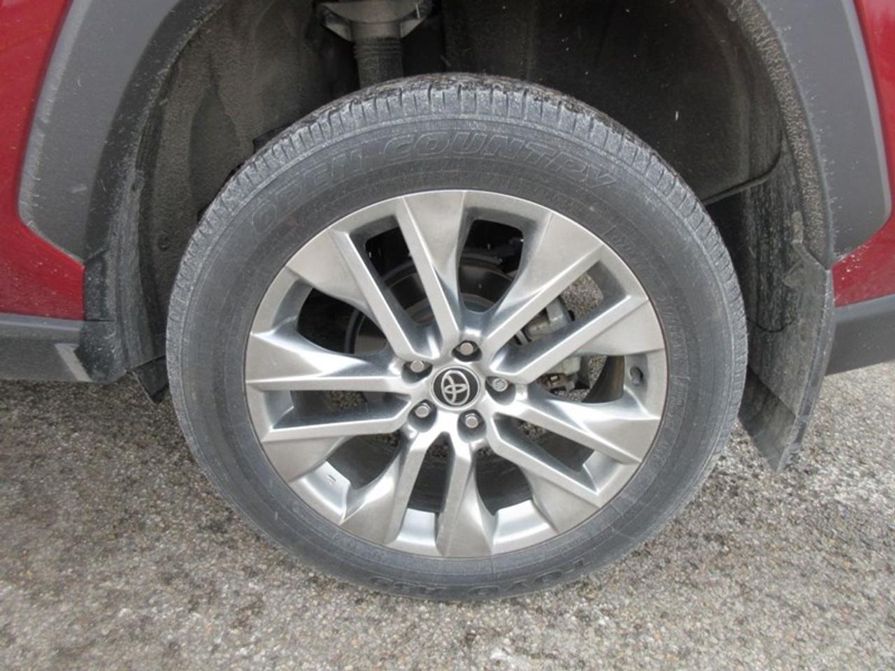 2021 Toyota RAV4 LIMITED AWD Photo