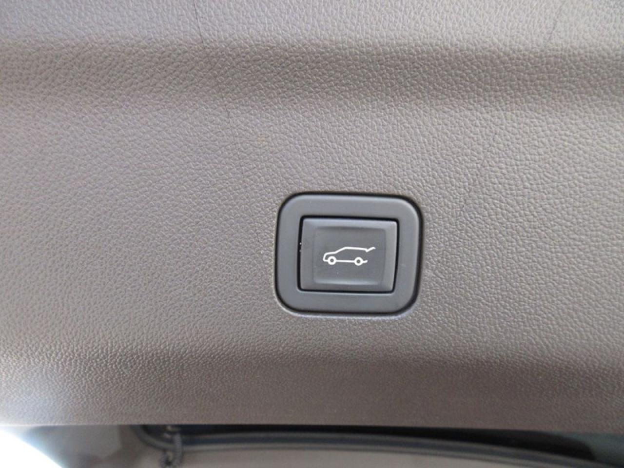 2023 Cadillac Escalade  Photo