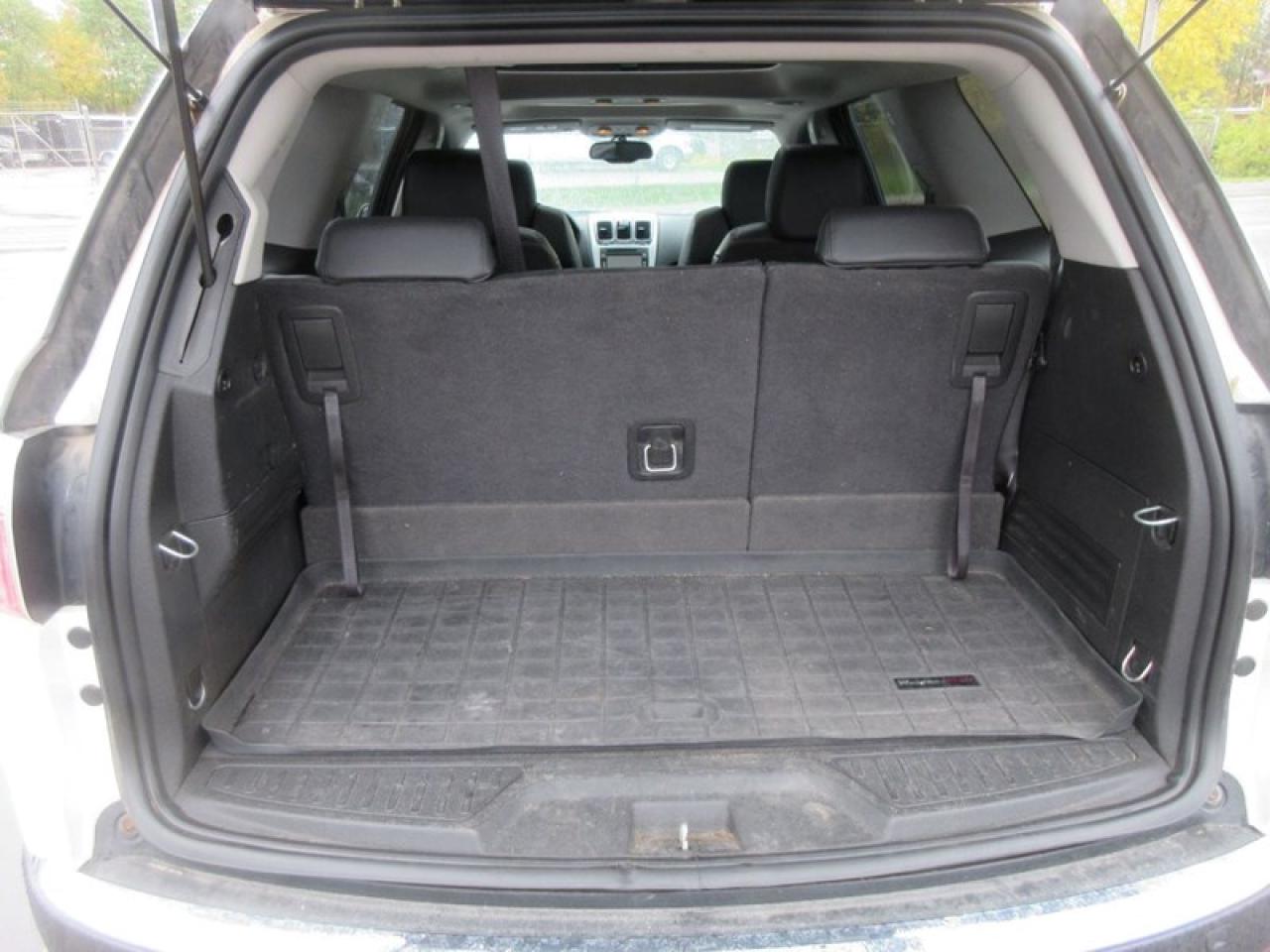 2012 GMC Acadia SLT1  AWD Photo3