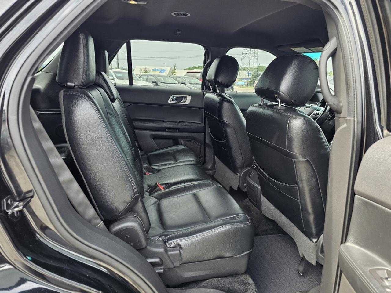 2013 Ford Explorer XLT AWD LEATHER 7 PASSANGER Photo