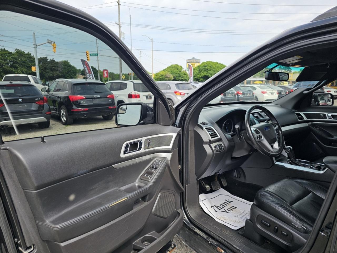 2013 Ford Explorer XLT AWD LEATHER 7 PASSANGER Photo