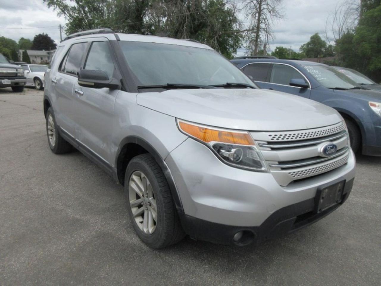 2011 Ford Explorer XLT Photo