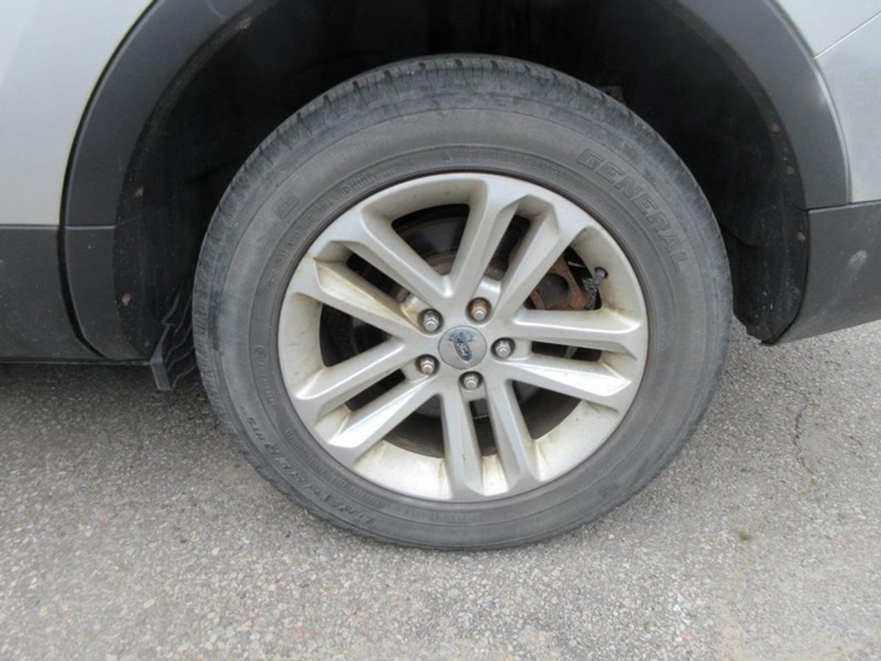 2011 Ford Explorer XLT Photo