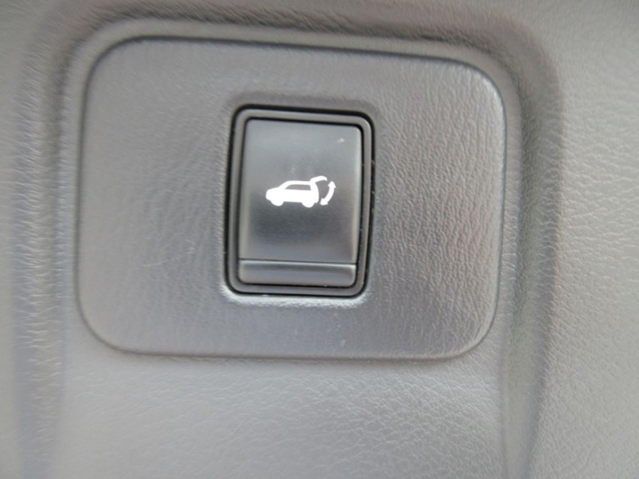 2018 Nissan Murano SV AWD Photo