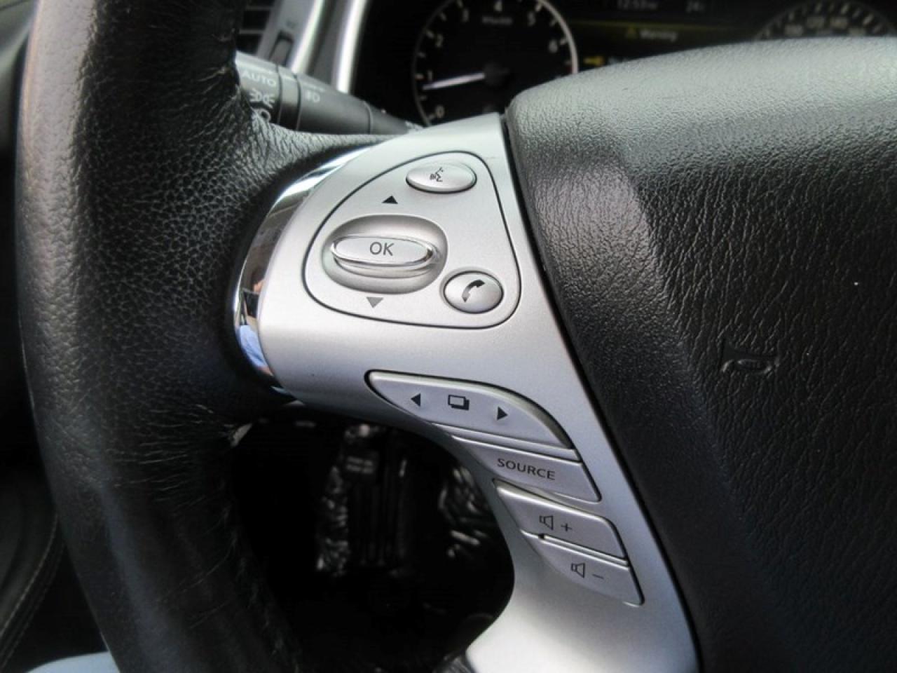 2018 Nissan Murano SV AWD Photo